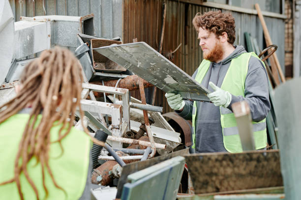 istock Volunteer Working at Wrecking Yard 1463786275