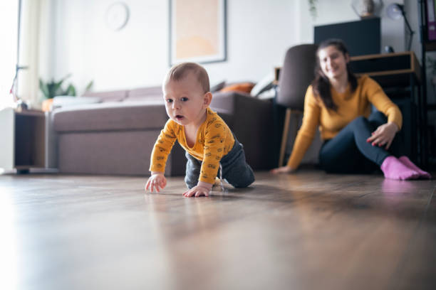 istock Baby boy's crawling adventure. 1463799245