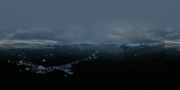 istock Icebergs in Greenland (Ilulissat) 1463855783