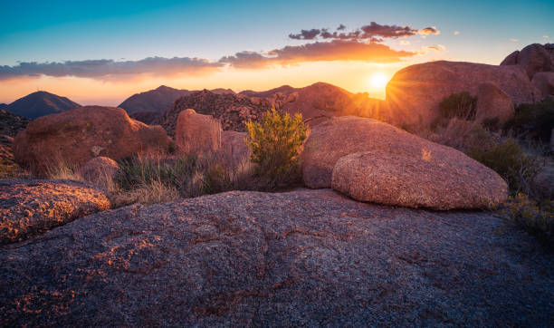 istock Sunset in The Majestic McDowell Mountains 1463856413