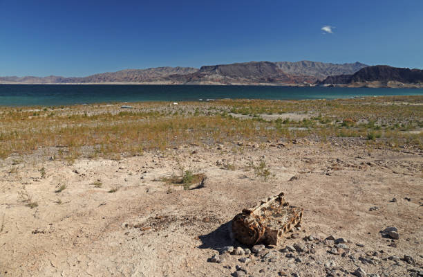 istock Receding Shore of Lake Mead Nevada 1463863780