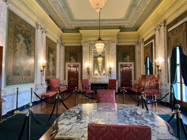 istock Inside the Kentucky State Capitol Building 1463898244