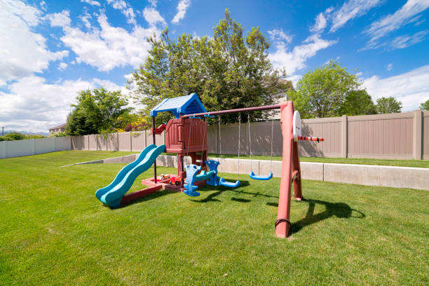 istock Entertainment park on a sunny day for kids in Utah 1464091155
