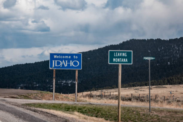 istock Welcome to Idaho road sign 1464197785