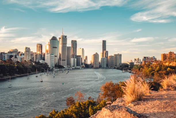 Views of Brisbane river and CBD from Kangaroo point cliff
