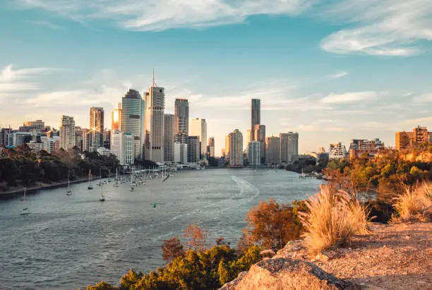 Views of Brisbane river and CBD from Kangaroo point cliff