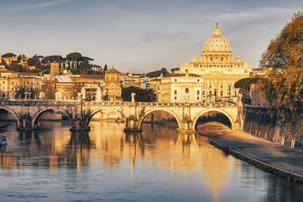 istock Tiber River Downtown Rome Italy Vatican Sunrise 1464320315