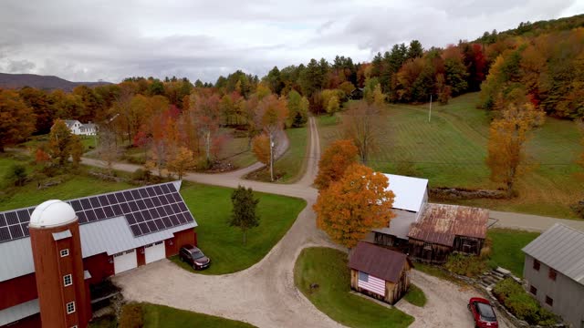 Vermont Farm Scene in Fall, Autumn Leaves