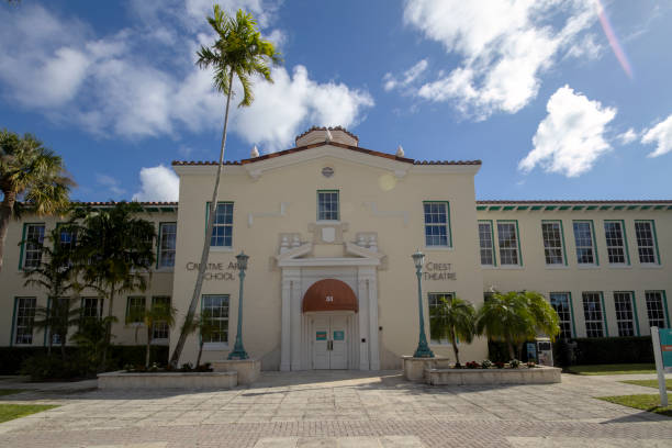 Historic buildings in Delray Beach, Florida, USA Delray Beach, Florida, USA - December 2022: Historic buildings in Delray Beach, Florida, USA delray beach fl stock pictures, royalty-free photos & images