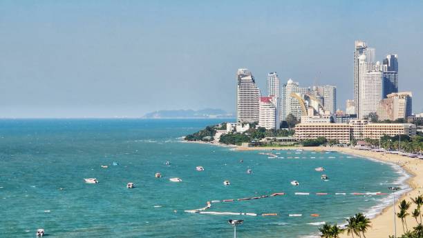 istock Beautiful panoramic view of Pattaya beach on sunny day 1464372896