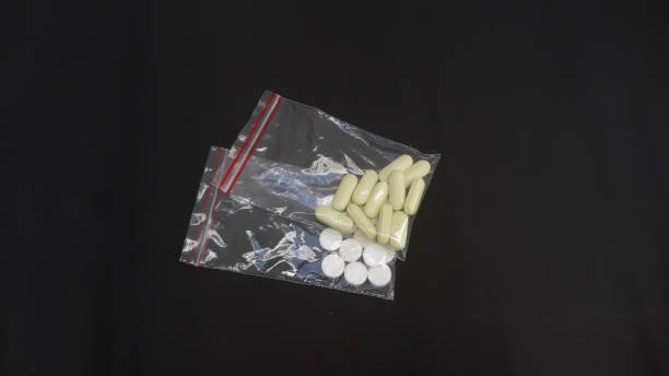 istock Mock up ilegal drugs 1464413957