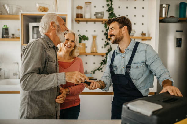 istock Appliance repair costs 1464505743