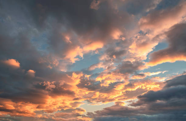istock Colorful sunset with cloudy skies 1464548227