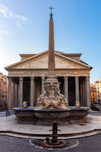 famoso edificio del panteón en roma, italia - ancient rome rome fountain pantheon rome fotografías e imágenes de stock