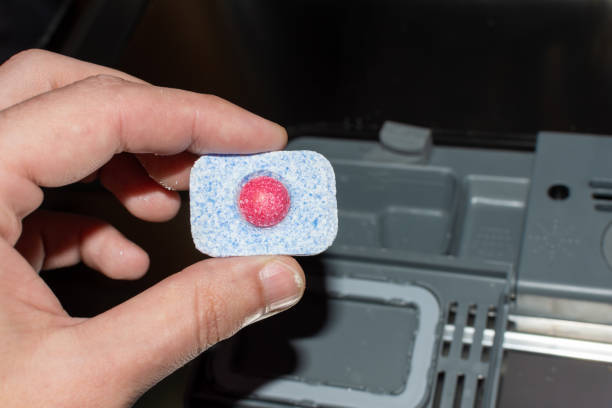 istock put the dishwashing tablet in a special container 1464590504
