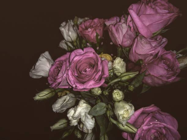 istock Vase with a bouquet of fresh lisianthuses 1464686432