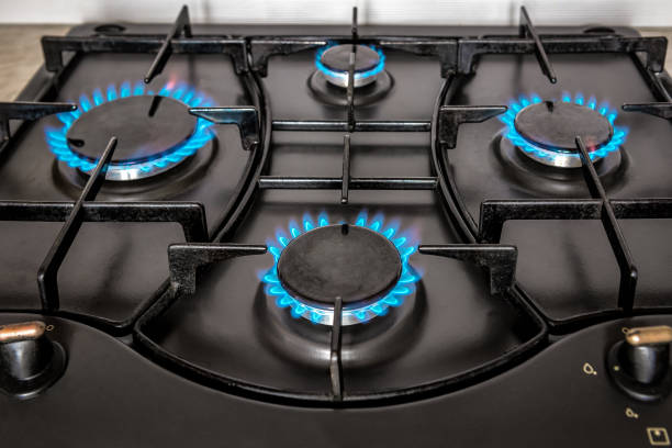 istock Four burning gas stove 1464694916