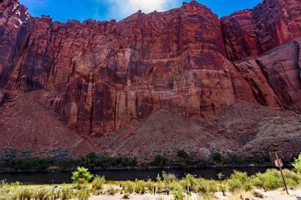 istock Horsehsoe Bend on the Colorado River 1464697045