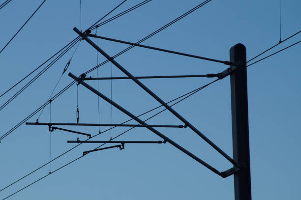 Overhead line of the U9 in Frankfurt-Riedberg in the evening light.