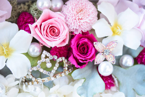 istock beautiful preserved flower box 1464771293
