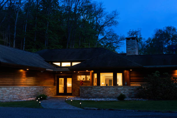 istock Prairie Style home at night 1464890013