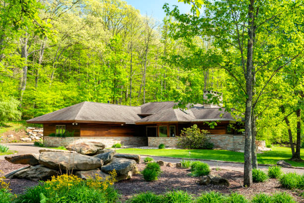 istock Dream House in Pennsylvania 1464890151