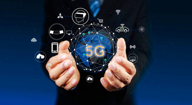 istock 5G Technology networks Internet connecting wireless devices around the world. 5G technology is essential to businesses in the digital world with smartphones in hand and icons connected to each other 1464941184