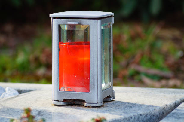 istock Grave light at a cemetery in Frankfurt, Germany 1464974287