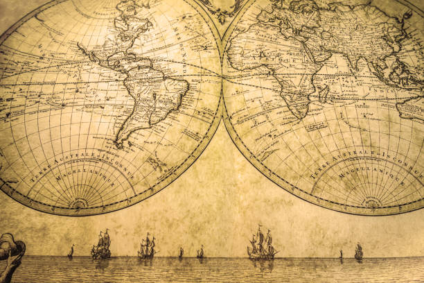 mapa del mundo pirata y náutico del antiguo grunge - physical geography fotos fotografías e imágenes de stock