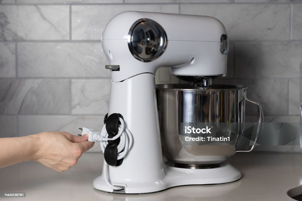 Stand Mixer With A Cord Organizer Stock Photo - Download Image Now - Adult,  Adults Only, Appliance - iStock