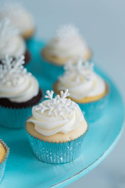 istock Close up of snowflake cupcakes 1465156342