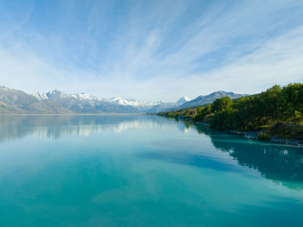 istock Lake Pukaki with Southern Alps in background. 1465172507
