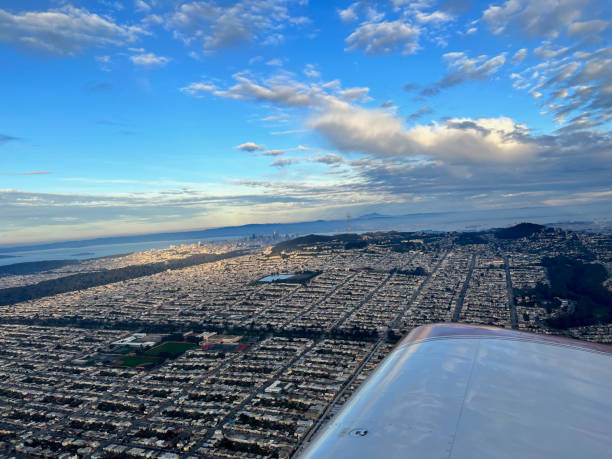 istock Aerial view from the Outer Sunset District toward East 1465198438