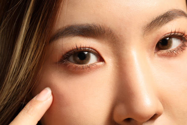 istock Beauty Face Girl 1465227048