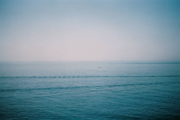 istock Ocean view from Portugal, infinite ocean 1465238122