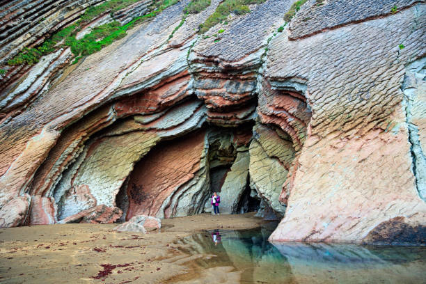istock The huge cave on the beach 1465275300