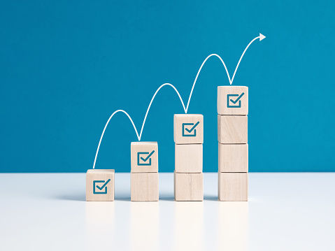 Task completion. Project tracking and managing project timeline. Checklist, task list, survey or assessment. Quality Control, goals achievement and business success. To do list.