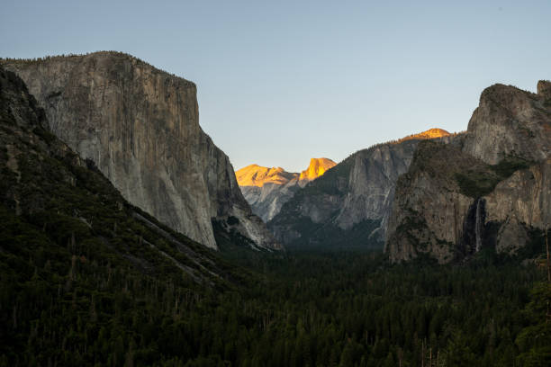 istock Sunset Light Fades Over Half Dome from Tunnel View 1465300431