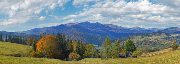 istock Beautiful mountain country morning 1465370416