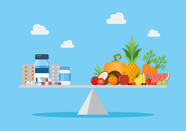 ilustraciones, imágenes clip art, dibujos animados e iconos de stock de equilibrio entre las píldoras de vitaminas y los alimentos saludables - strawberry vitamin pill food and drink image