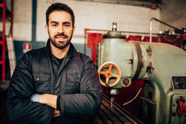 istock mechanic in the office 1465455879
