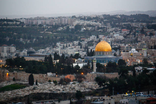 istock The Golden Dome of Al Aqsa 1465487592