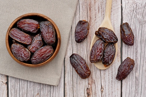 Concept photo of dates for sales advertisement