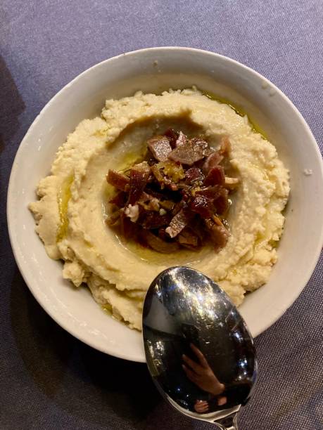 istock Turkey - Istanbul - Hummus with dried beef 1465595498