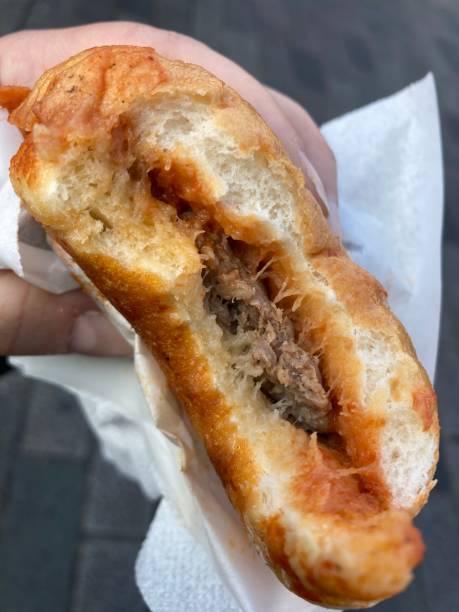 istock Turkey - Istanbul - wet hamburger 1465595836