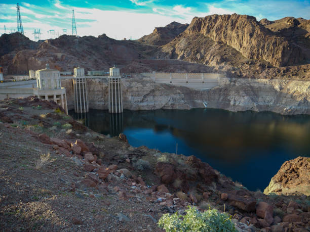 istock Hoover Dam  with record low water level 1465639434