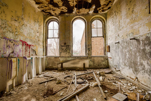 istock Abandoned School in Detroit 1465687467