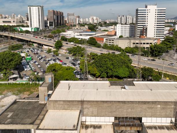 istock Barra Funda Neiborhood 1466107567