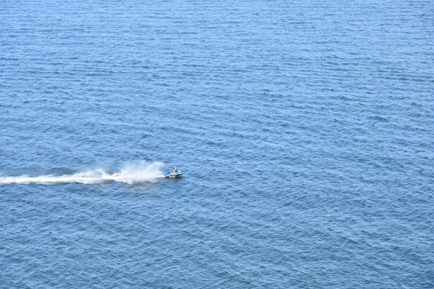 istock coast line in sunny day 1466154785