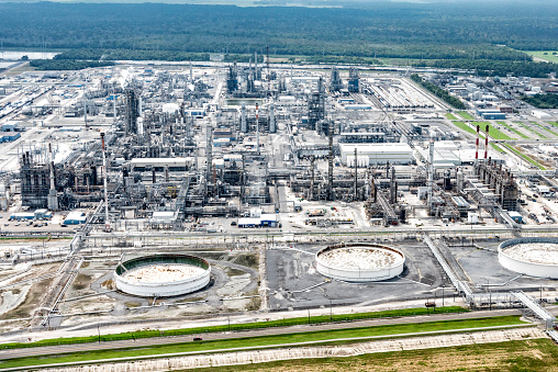 A large oil refinery along the shores of the Mississippi River in Louisiana near the Gulf of Mexico.